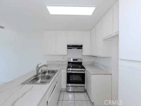 450 E 4th  423  Street, Santa Ana, CA