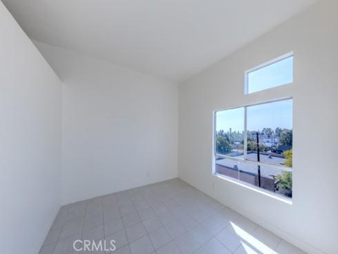 450 E 4th  423  Street, Santa Ana, CA