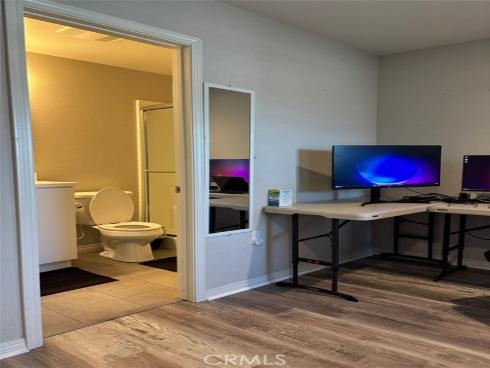 120 S Pacific Ave  34 , Santa Ana, CA