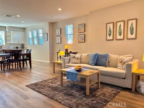 120 S Pacific Ave  34 , Santa Ana, CA