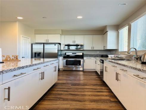 120 S Pacific Ave  34 , Santa Ana, CA