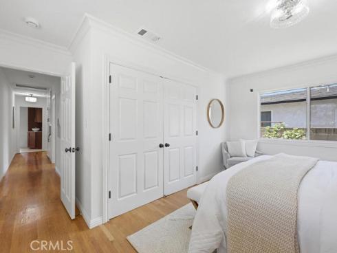 422 E 22nd  , Santa Ana, CA