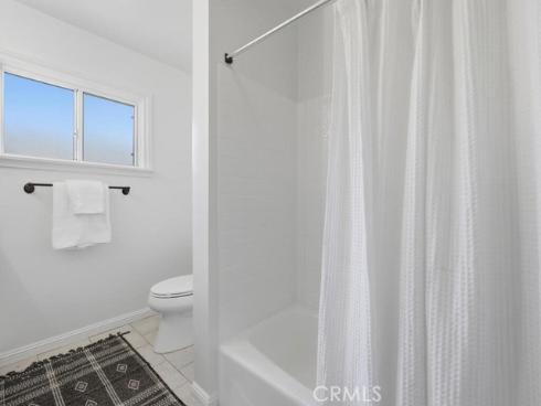 422 E 22nd  , Santa Ana, CA