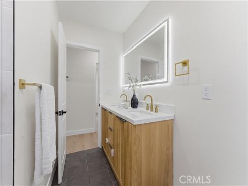 1709 N Mcclay  , Santa Ana, CA