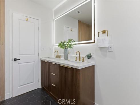 1709 N Mcclay  , Santa Ana, CA