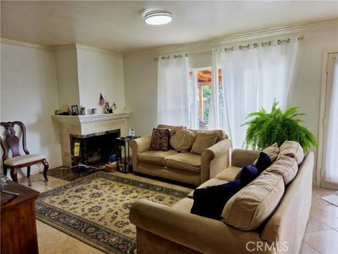 2129 N Poplar  , Santa Ana, CA