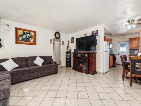 1910 S Van Ness Ave  , Santa Ana, CA