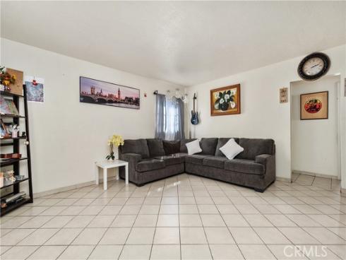 1910 S Van Ness Ave  , Santa Ana, CA