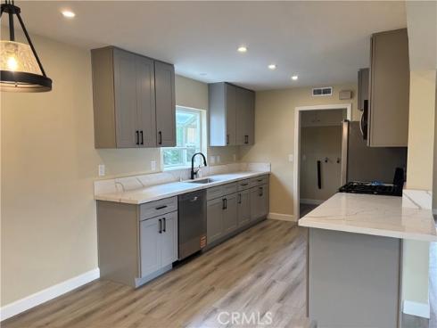 1022  Concord St  , Santa Ana, CA