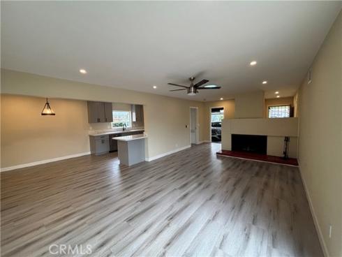 1022  Concord St  , Santa Ana, CA