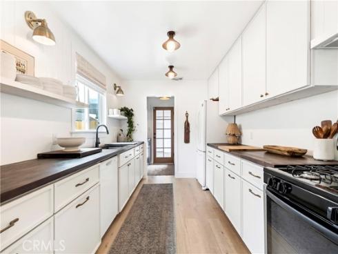 1026  Carlton  , Santa Ana, CA