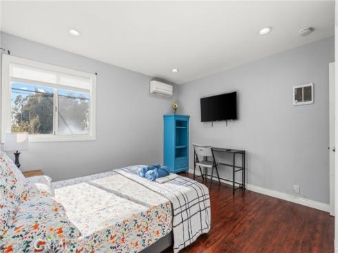 2040  Kilson   Drive, Santa Ana, CA