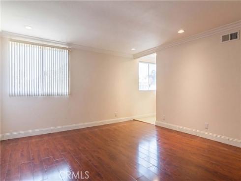 2533 S Townsend  , Santa Ana, CA