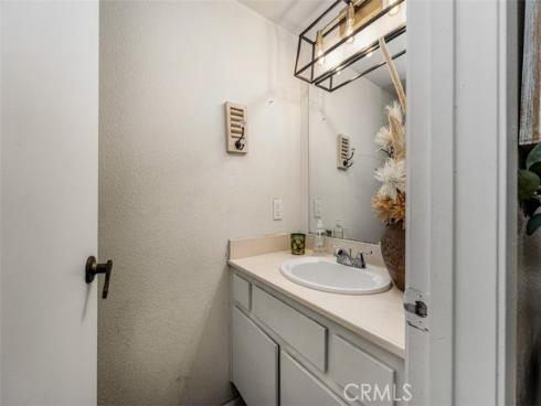 2502 N Tustin  C , Santa Ana, CA