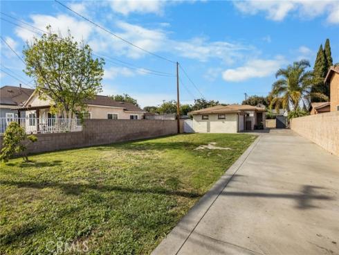 435 E Adams  , Santa Ana, CA