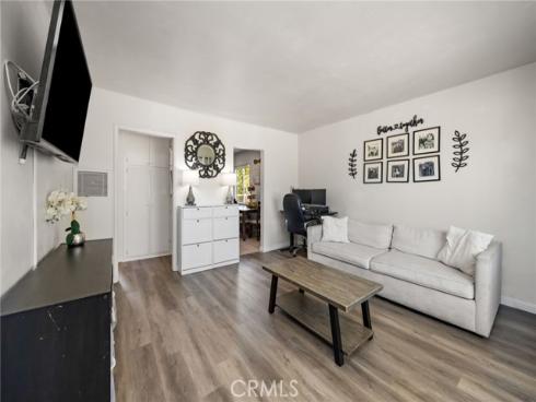 435 E Adams  , Santa Ana, CA