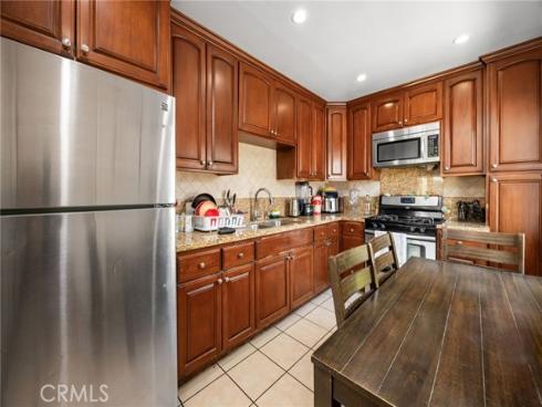 435 E Adams  , Santa Ana, CA