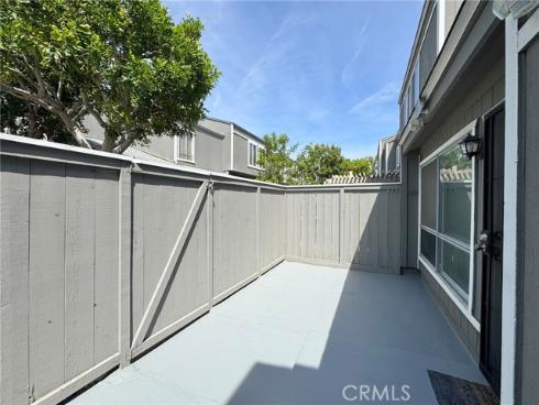 2910 S Greenville  H , Santa Ana, CA