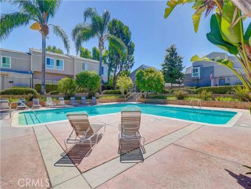 2910 S Greenville  H , Santa Ana, CA