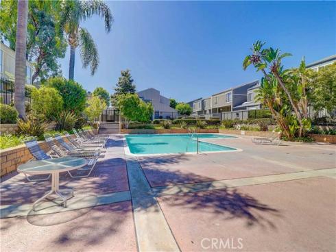 2910 S Greenville  H , Santa Ana, CA