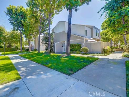 2910 S Greenville  H , Santa Ana, CA