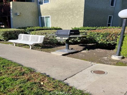 1000 W Macarthur  114  Boulevard, Santa Ana, CA