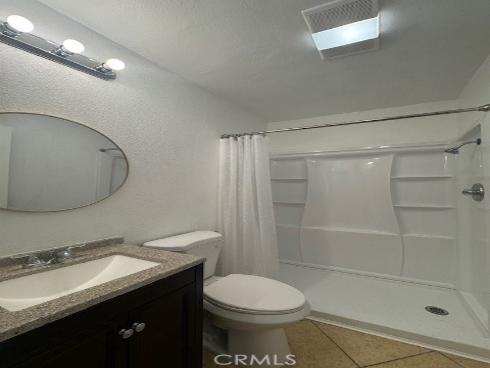 721 W 1st  , Santa Ana, CA