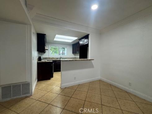 721 W 1st  , Santa Ana, CA