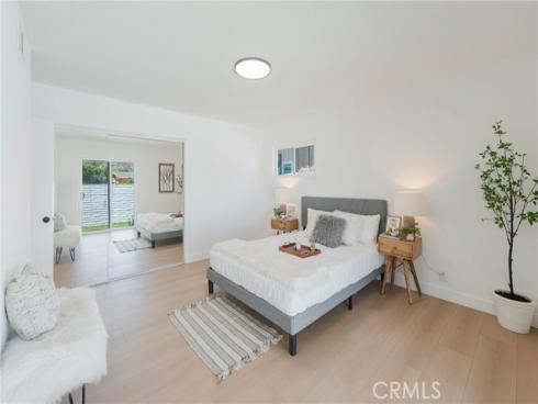 1018 N Wright  , Santa Ana, CA