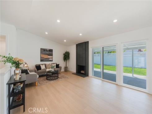 1018 N Wright  , Santa Ana, CA