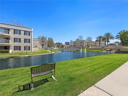 3653 S Bear  B  Street, Santa Ana, CA