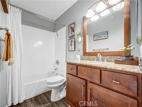 1000 W Macarthur  46 , Santa Ana, CA