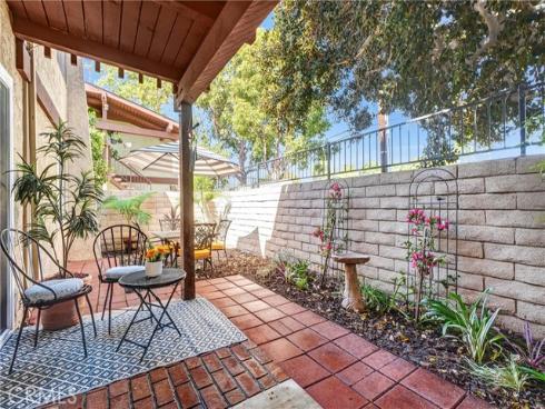 1000 W Macarthur  46 , Santa Ana, CA