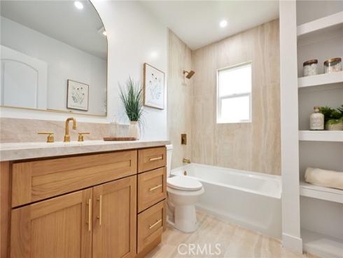 1822  Greenwood  , Santa Ana, CA