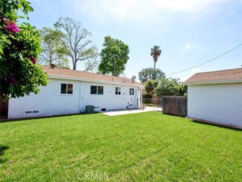 1822  Greenwood  , Santa Ana, CA