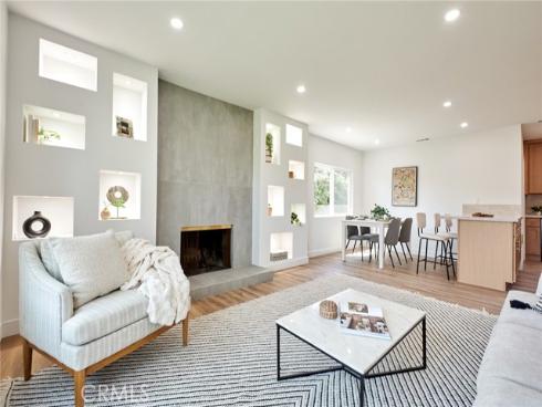 1822  Greenwood  , Santa Ana, CA