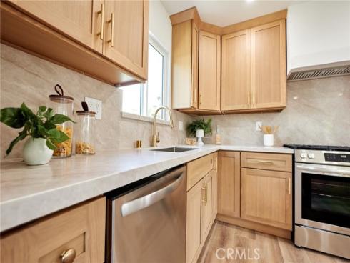 1822  Greenwood  , Santa Ana, CA