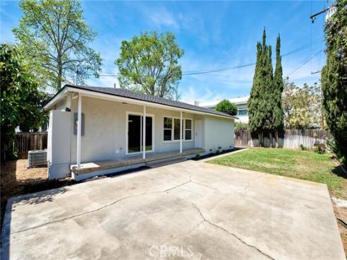 1823  Greenwood  , Santa Ana, CA