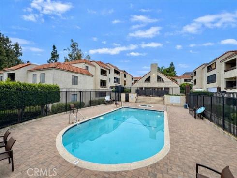 700 W 3rd  A104  Street, Santa Ana, CA