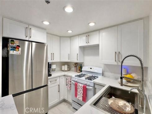 700 W 3rd  A104  Street, Santa Ana, CA