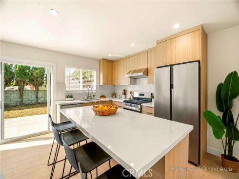 5010 W Maurie   Avenue, Santa Ana, CA