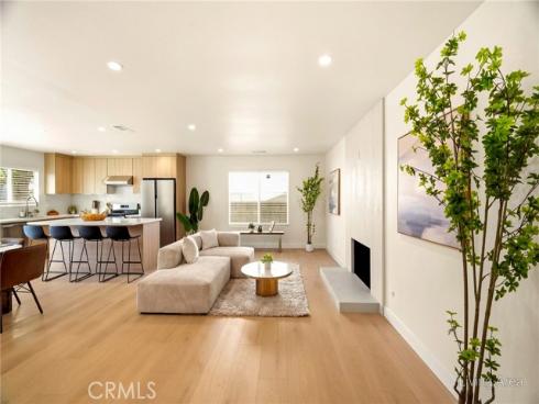 5010 W Maurie   Avenue, Santa Ana, CA