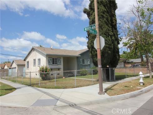 538  Wood  , Santa Ana, CA