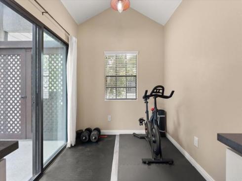 2524 W Macarthur  A  Boulevard, Santa Ana, CA