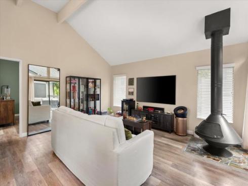 2524 W Macarthur  A  Boulevard, Santa Ana, CA