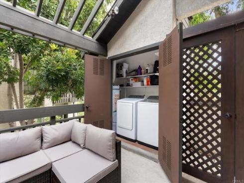 2524 W Macarthur  A  Boulevard, Santa Ana, CA