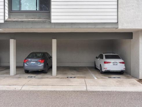 2524 W Macarthur  A  Boulevard, Santa Ana, CA