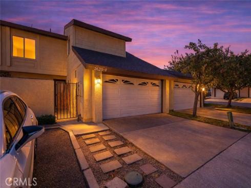 2620 Tustin Avenue F