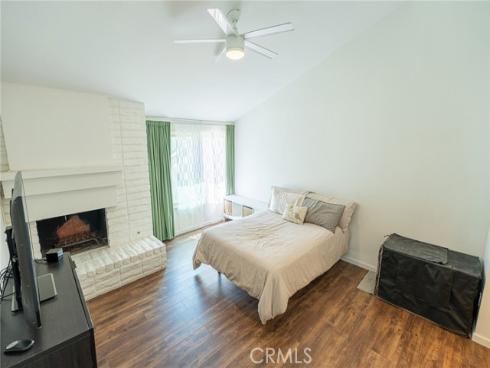 2620  Tustin  F  Avenue, Santa Ana, CA