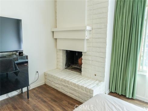 2620  Tustin  F  Avenue, Santa Ana, CA